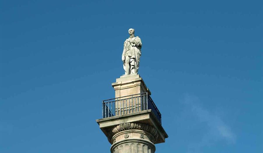 Grey's Monument Statue.