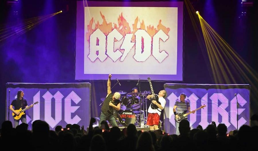 Live/Wire: AC/DC Tribute