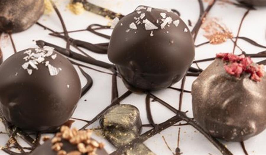 Miserden - Chocolate Bon Bon Making - Pod Chocolate Experiences
