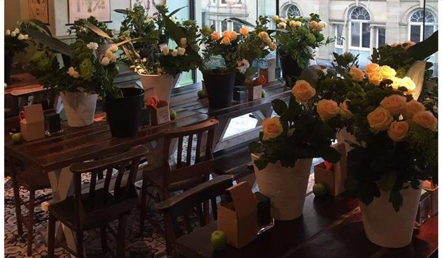 Mothers Day Floral Masterclass with Molton Brown at The Botanist