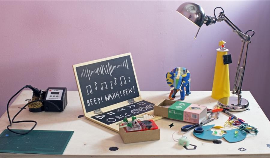 New Inventors: Synth Kit Workshop