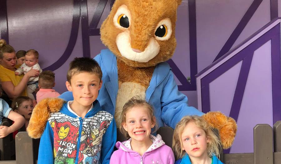 Peter Rabbit at Twinlakes | Visit Nottinghamshire