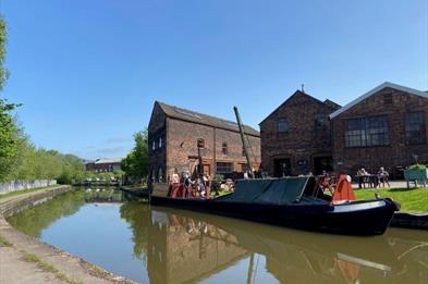 Dane Canal Trip - Middleport Pottery to Etruria Industrial Museum