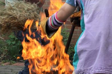 Raku: Art and Alchemy Taster with Andy Mason