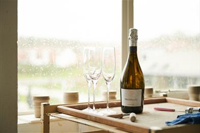Pots & Prosecco