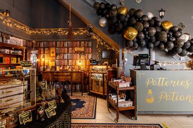 Shopping in Staffordshire - official Harry Potter merchandise
