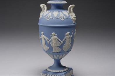 Unpacking the V&A Wedgwood Collection