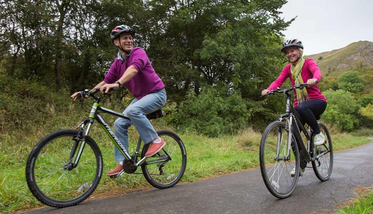 Cycling on the Manifold Track-image courtesy of Roy Riley