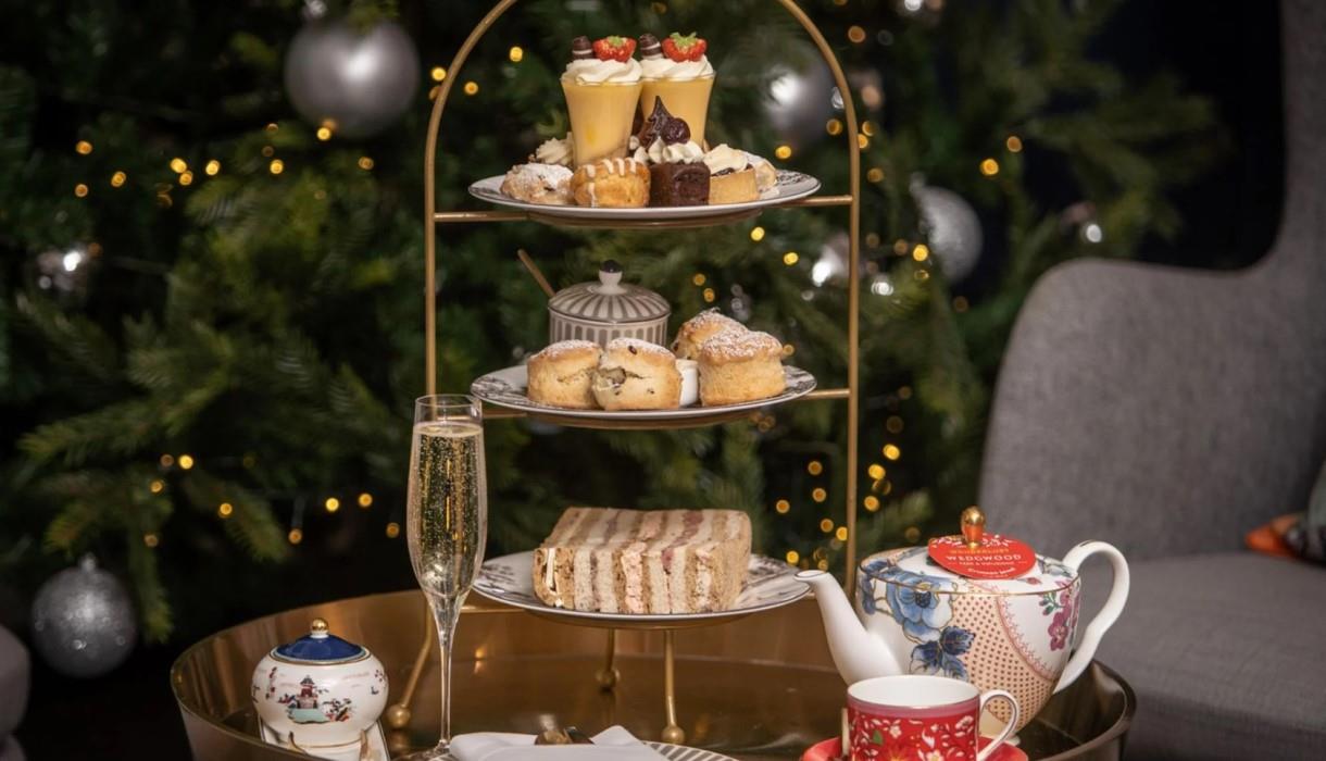 Christmas Eve Afternoon Tea