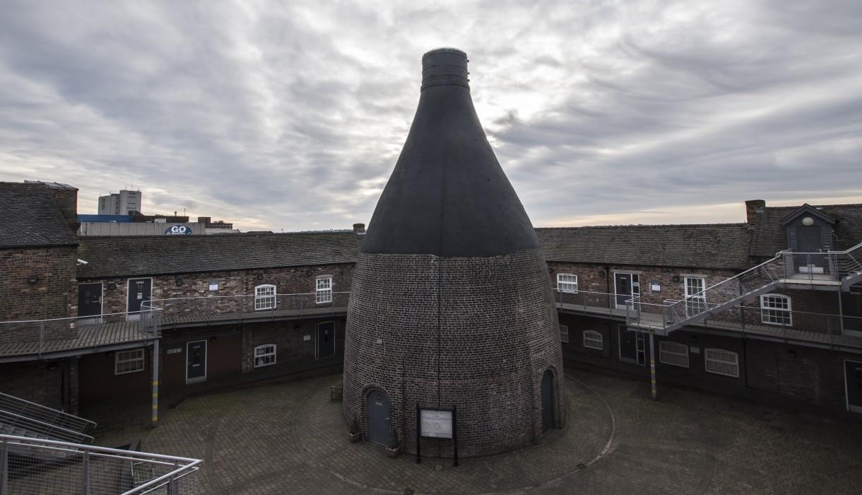 Celebrate & Commemorate a Potteries Platinum Jubilee
