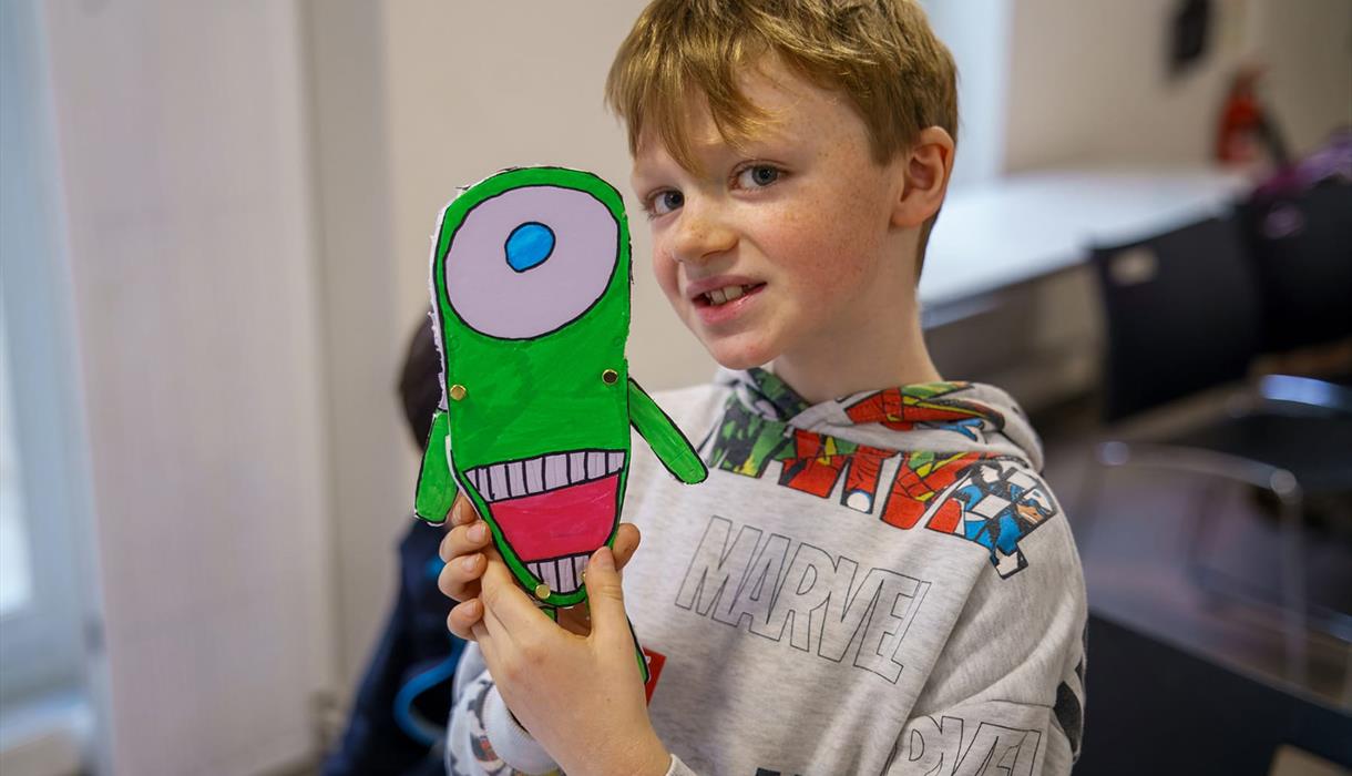 Family Workshop: Moving Puppets