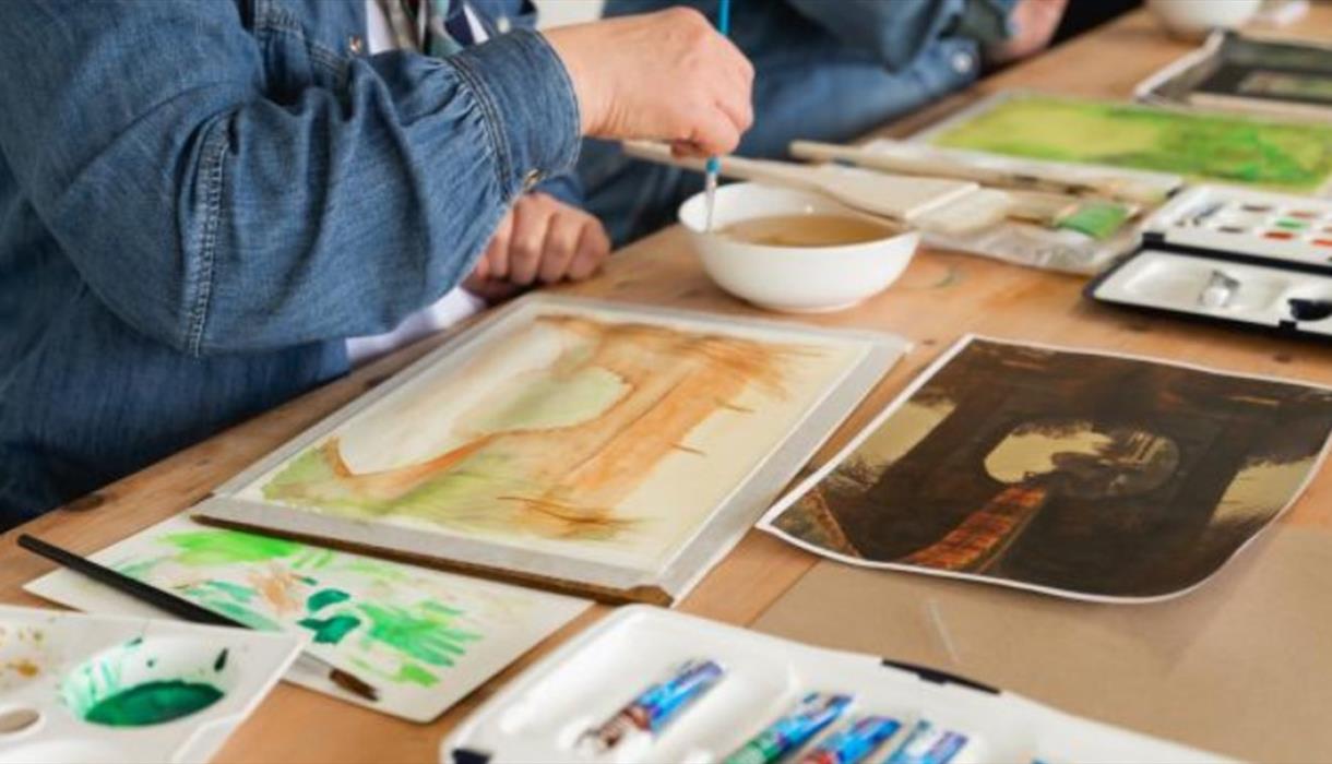 An introduction to landscape painting with Felicity