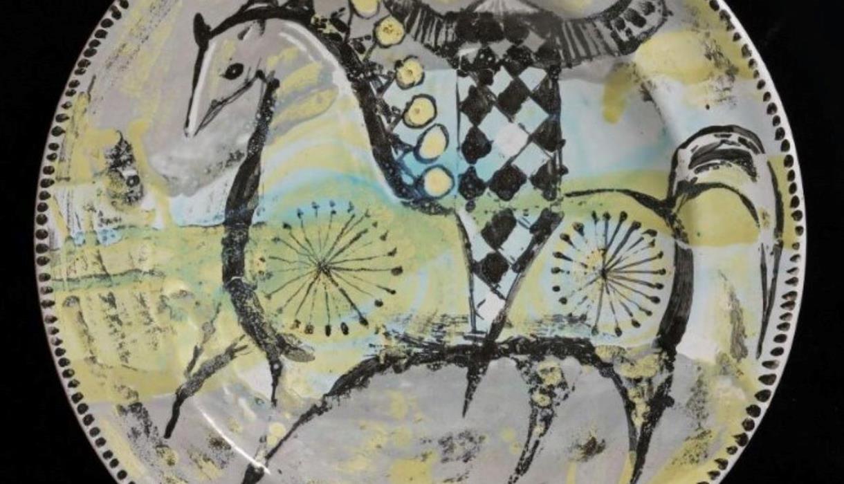 Image of hand painted plate.