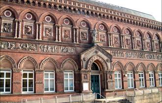 Walking Tour – Potters of Burslem