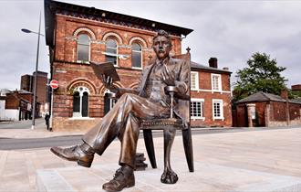 Arnold Bennett Statue Stoke-on-Trent