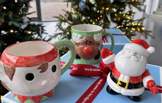 Festive Pottery Painting and Glazing