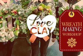 Christmas Wreath & Light switch on