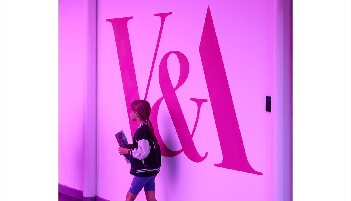V&A Tour V&A Tour