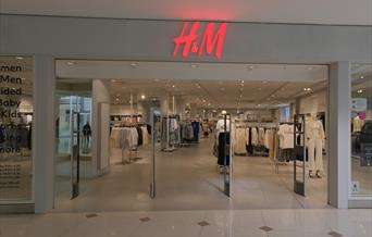 H&M