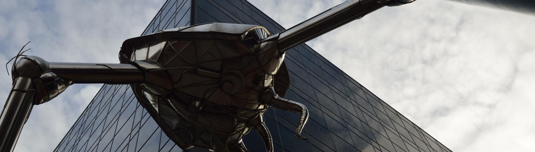 HG Wells earth destroying Martian strolling through Woking