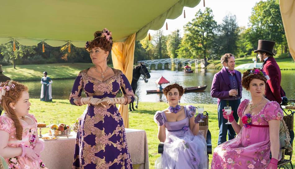 Set of Bridgerton - Netflix