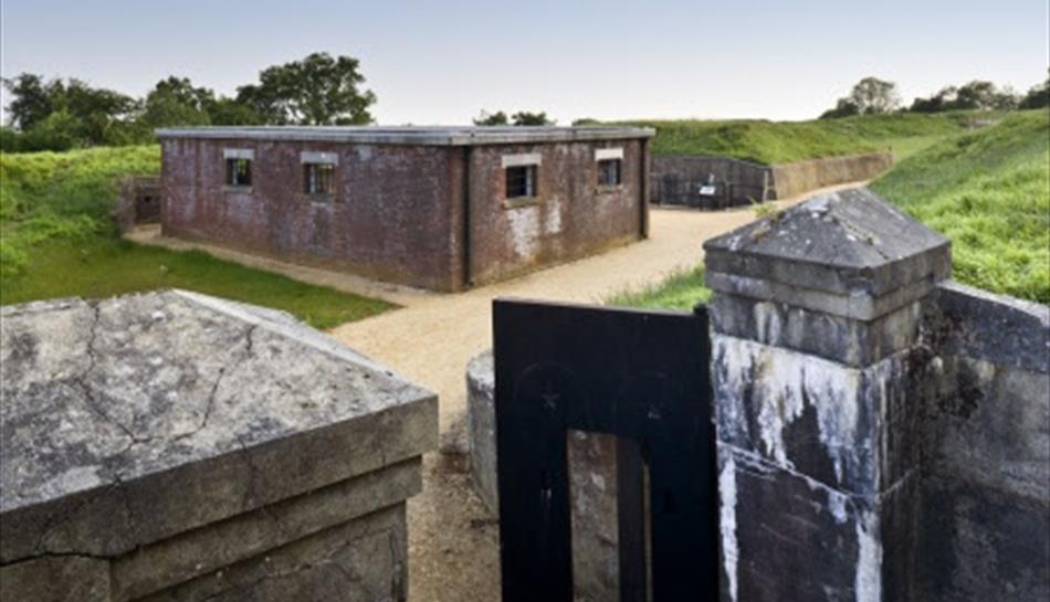 Reigate Fort - Castle / Fort in Reigate, Reigate and Banstead - Visit ...