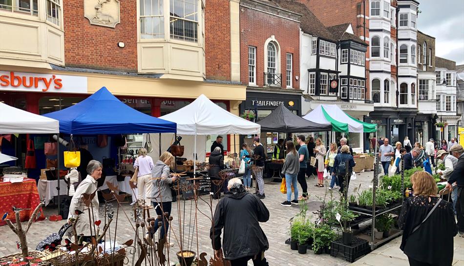 Guildford Farmers' Market Tuesday 19th December Shopping in