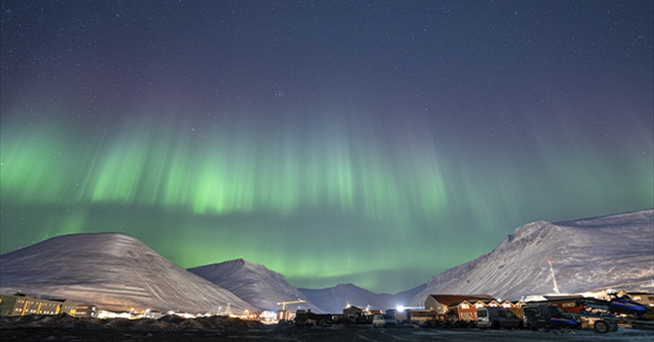 northern-light-winter-visit-svalbard