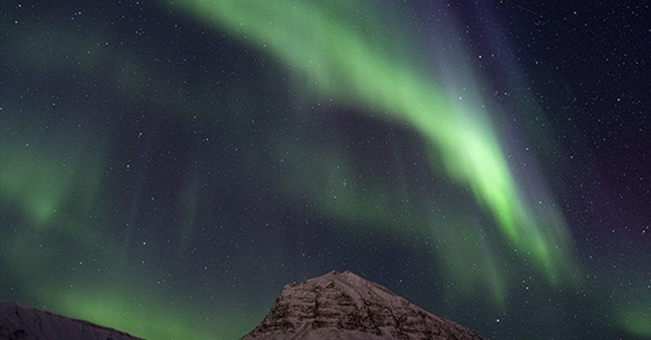 How to See the Northern Lights in the Summer