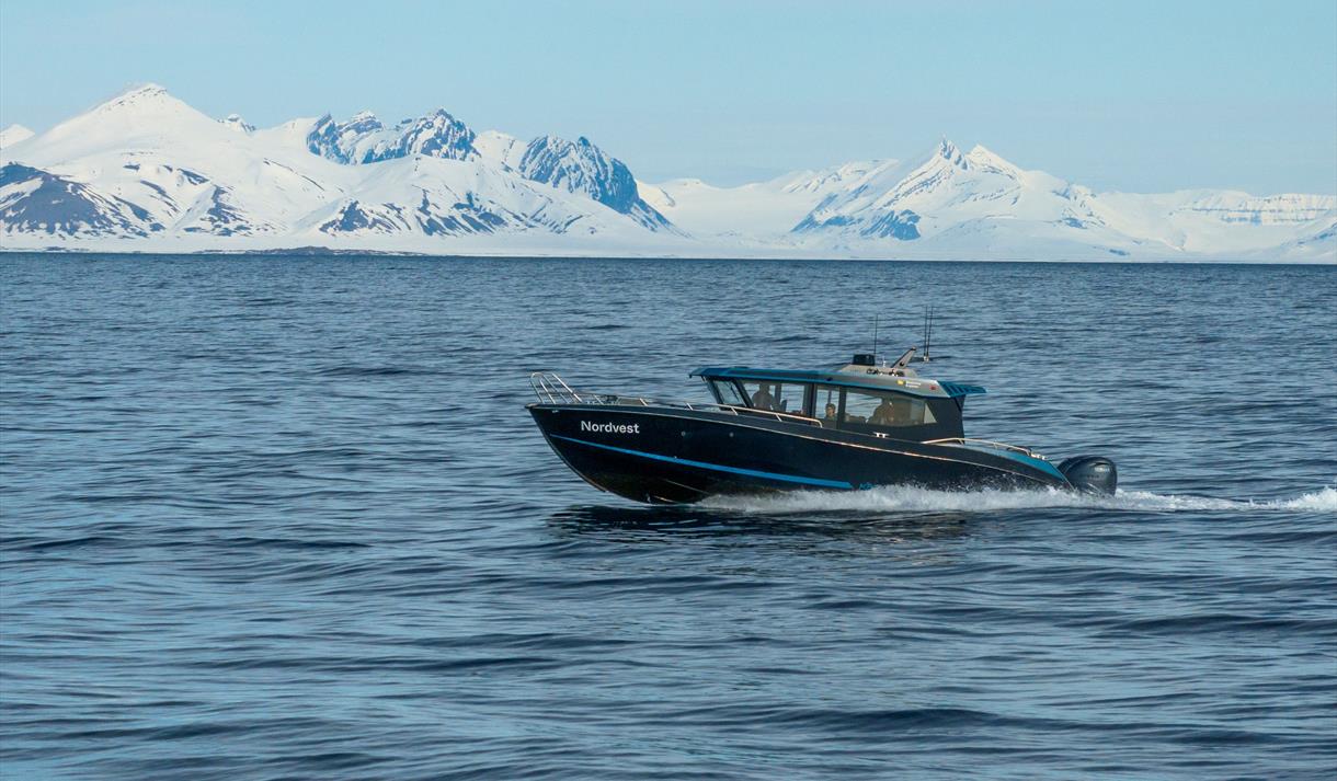© Visit Svalbard