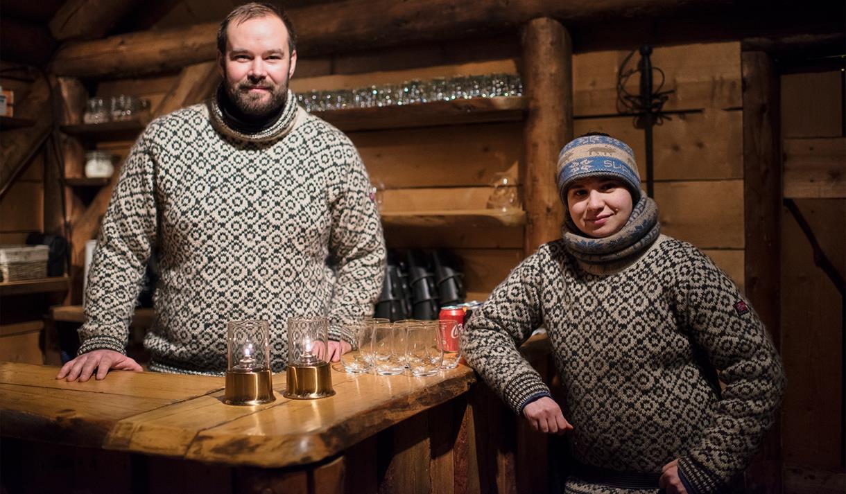 Northern lights evening Hurtigruten Svalbard Northern Lights