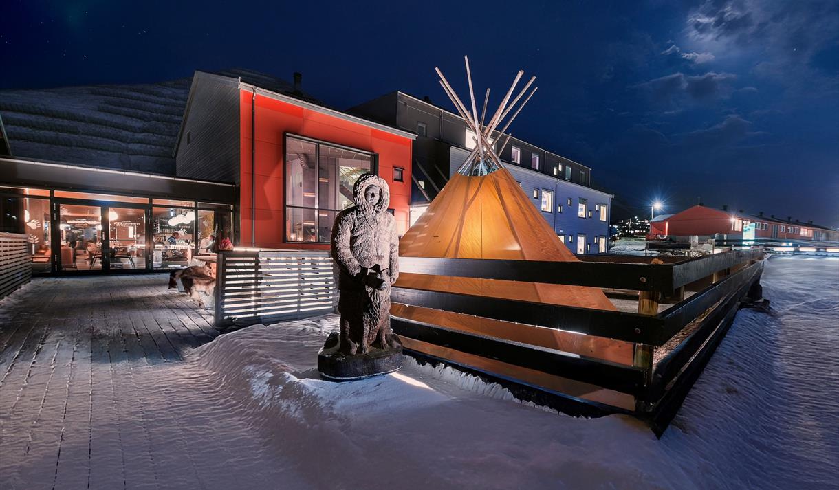 © Visit Svalbard