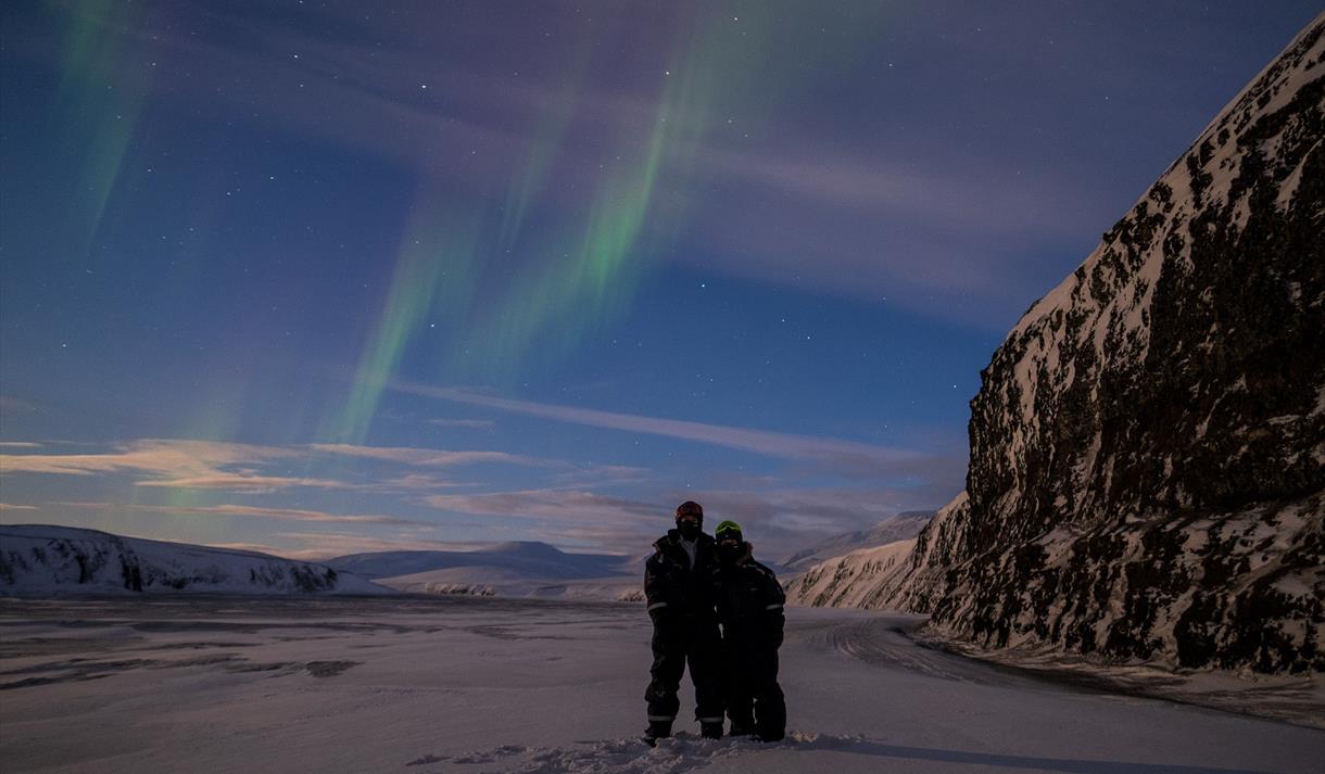 Catching the light - Aurora Borealis - Better Moments, Northern Lights, Longyearbyen