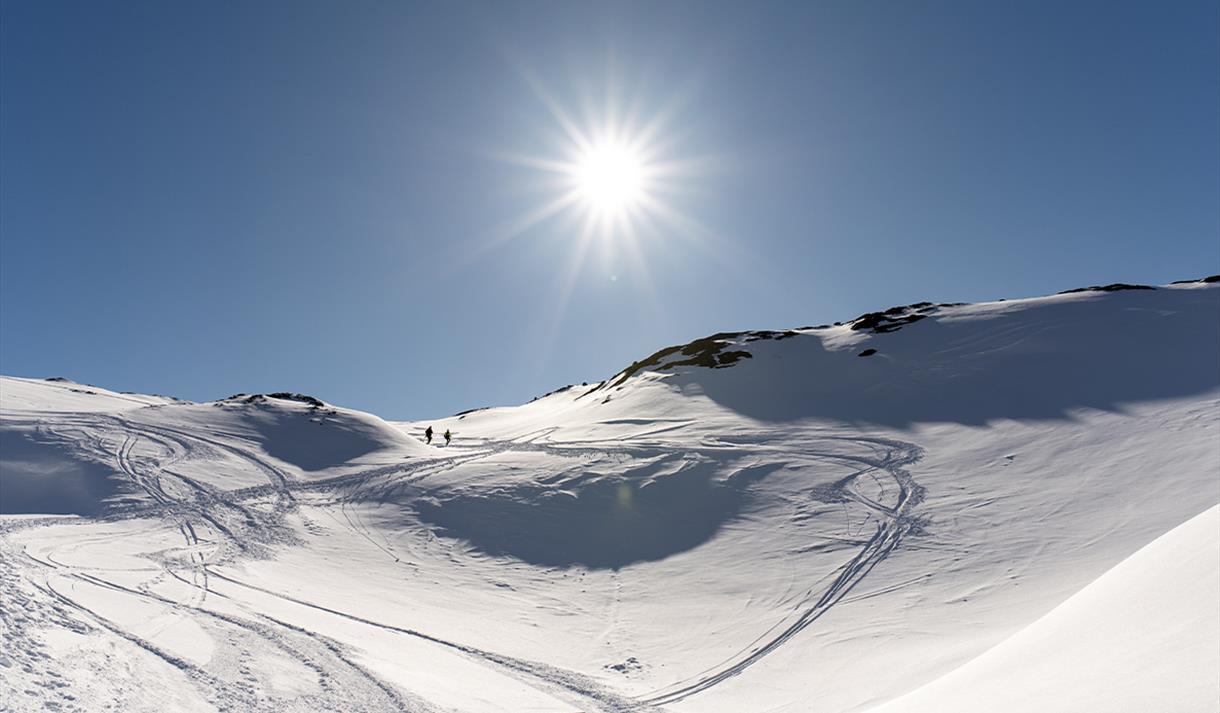 Let’s go for the top! - Mountain hike to Trollsteinen - Snowfox Travel