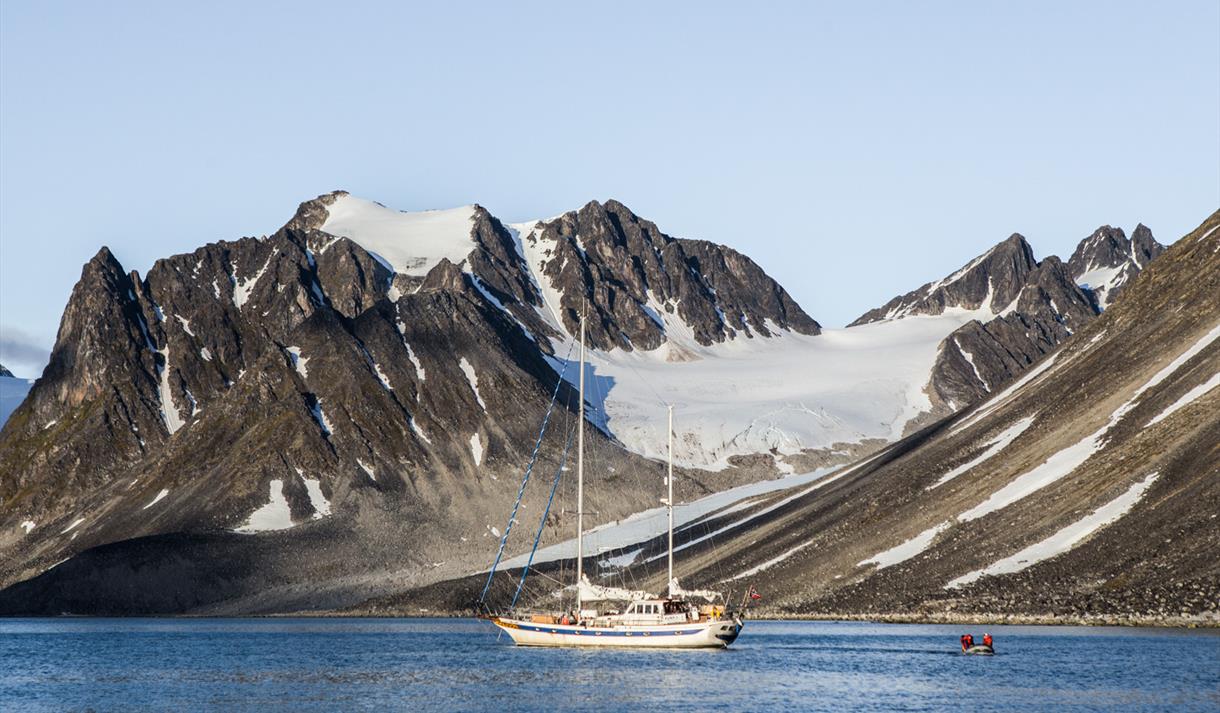 © Visit Svalbard