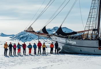Ski & Sail Svalbard: Discovering the untouched Arctic mountains - Backyard Svalbard