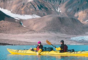 3-dagers villmarkscamp: Kajakk, bre og fjelltur - Svalbard Wildlife Expeditions