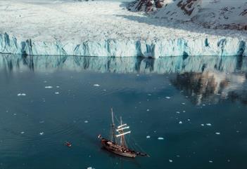 Follow footsteps of Arctic explorers | 8 days sailing expedition through the Arctic fjords - Snowfox Travel