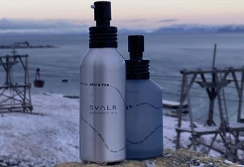 Svalr