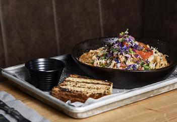 A food course served on a table at Stationen