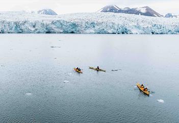 4-dagers Kajakk Ekspedisjon Billefjorden - Svalbard Wildlife Expeditions