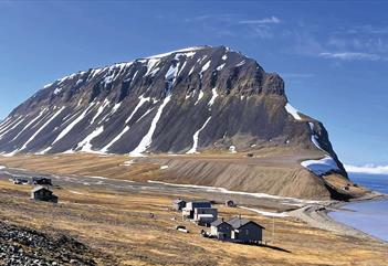 Fuglefjella: Fottur fra Bjørndalen til Fuglefjella - Svalbard Wildlife Expeditions