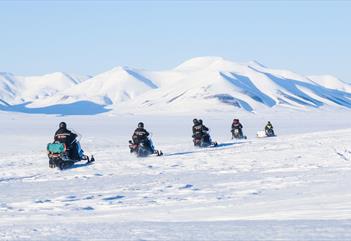 Van Mijenfjorden Snowmobile Safari - Hurtigruten Svalbard