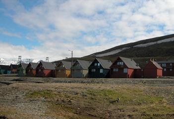 Longyearbyen City Walk - Rana Itinerans