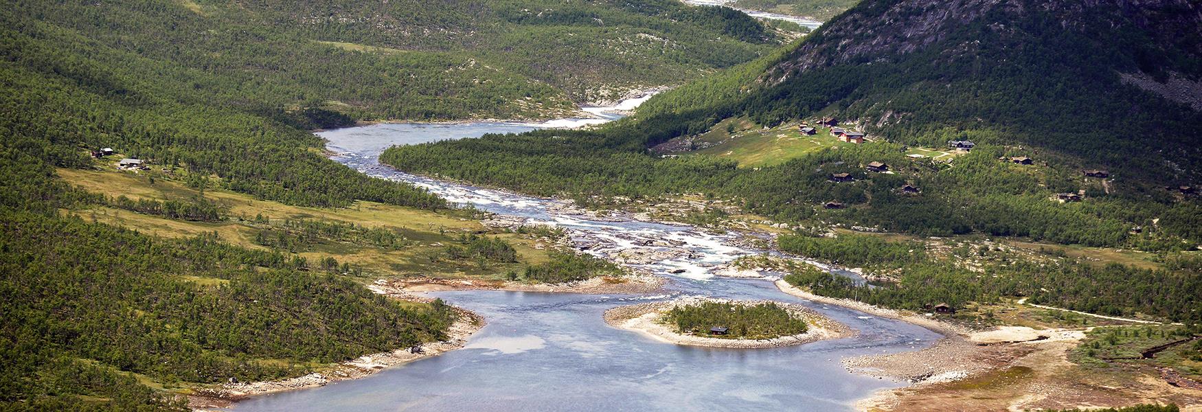 Fishing at the Hardanger high mountain plateau