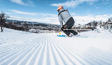 downhill skiing at Rauland ski center