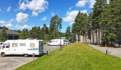 motorhomes at motorhome parking in Skien leisure park