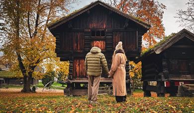 couple in Brekke Park in the fall