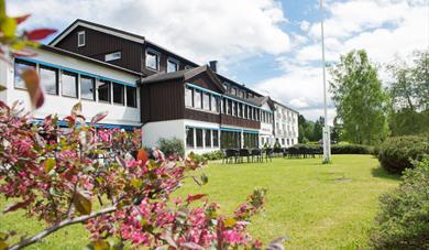 hagen bak Morgedal Hotell