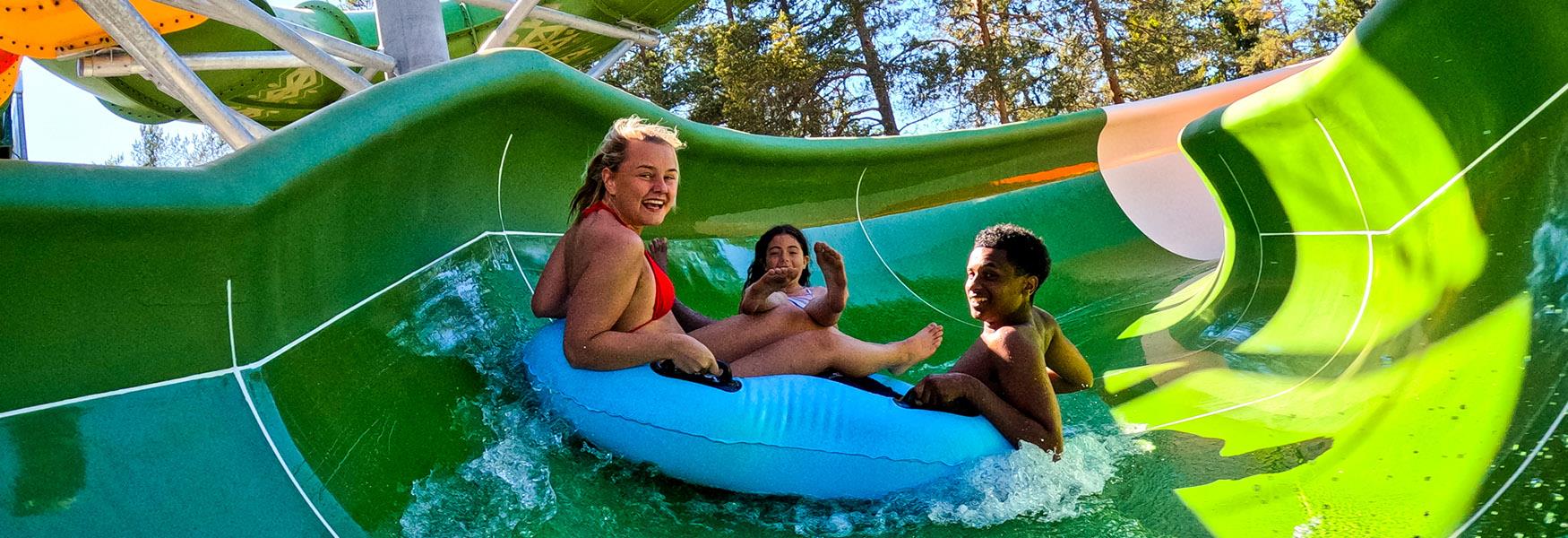 ungdommer på Bø Sommarland